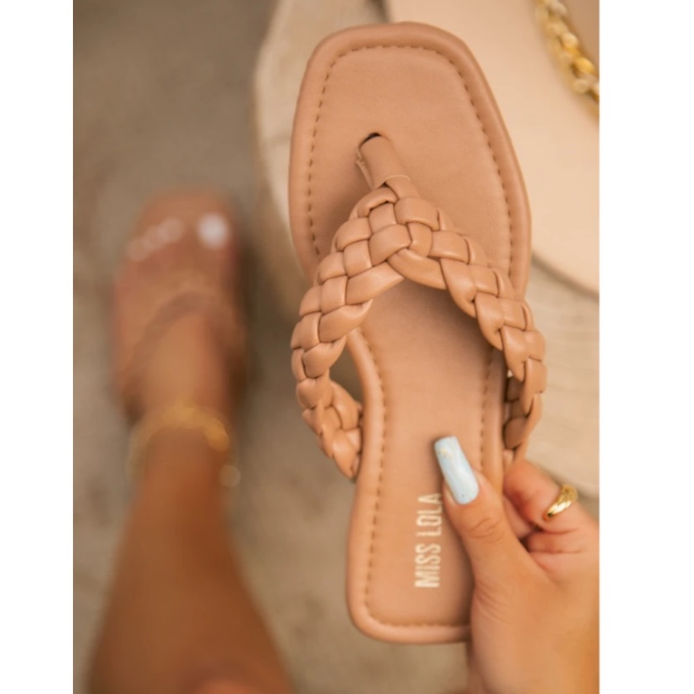 SLIP ON THONG SANDALS